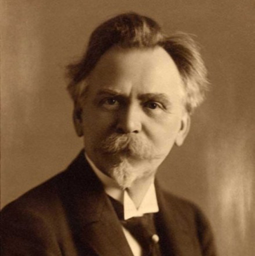 Július