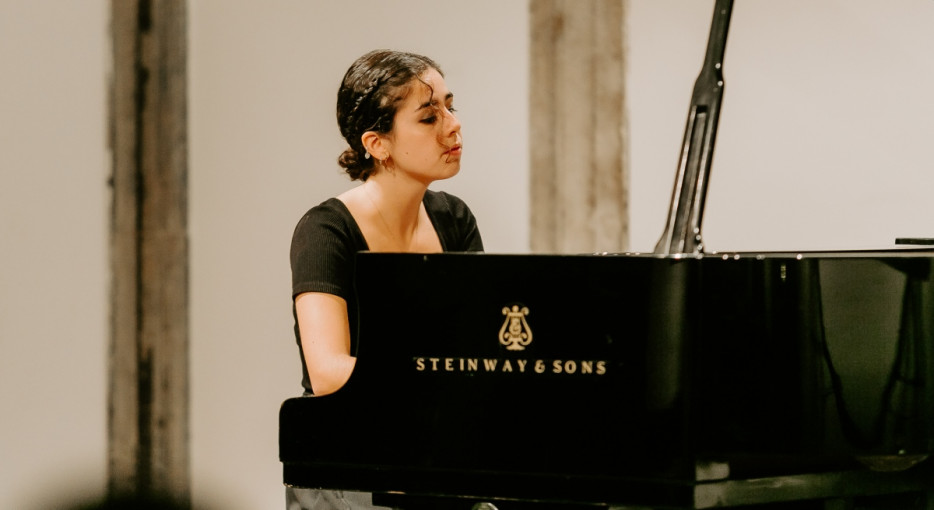 Irene Palencia Mora zongora MA diplomakoncertje 