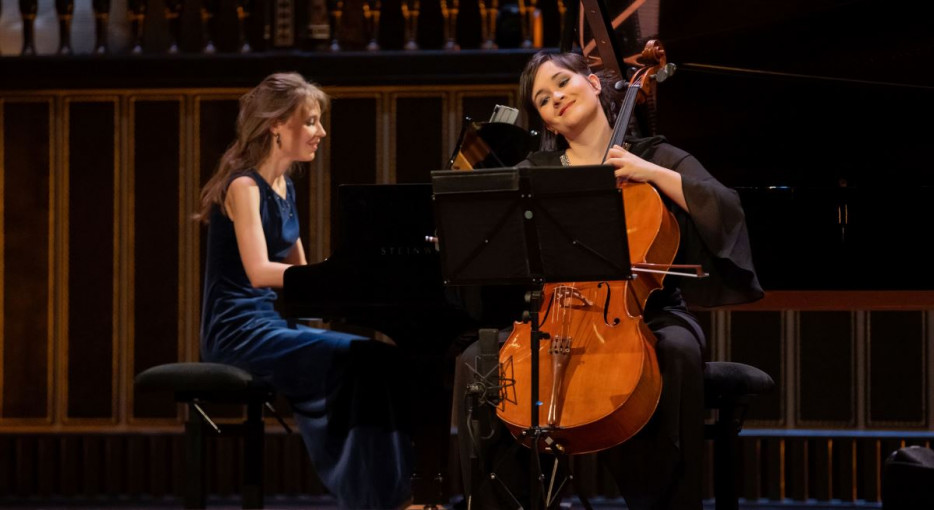 Zenés beszélgetések Karasszon Eszterrel