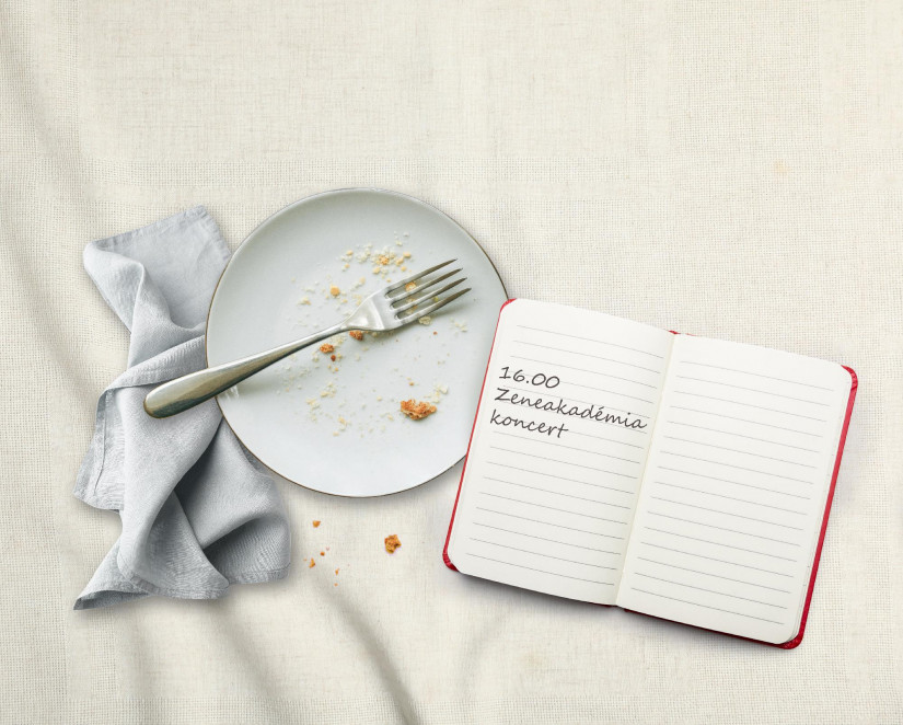 Kóbor Éva, Balog Nella és Pellet Sebestyén