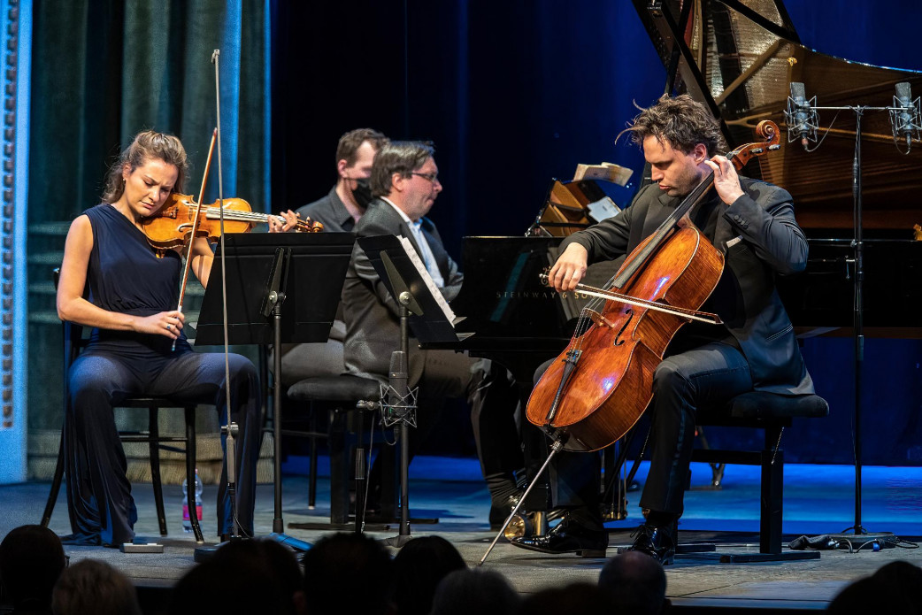 Nicola Benedetti, Leonard Elschenbroich & Alexei Grynyuk