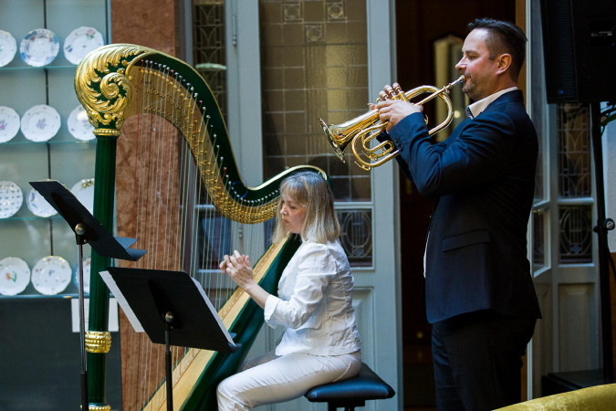 Musicians of International Reputation Join the Faculty of the Academy of Music Again