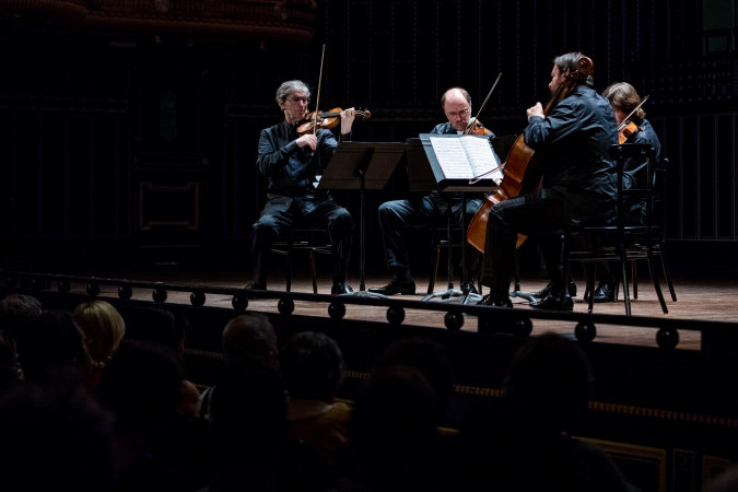 Szereplőváltozás Fenyő László és a Borodin Quartet koncertjén!